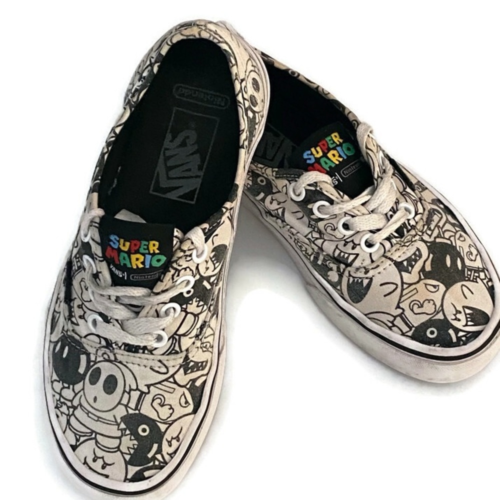 Vans Sneakers Super Mario Nintendo Game Over Limited Edition Girls 6 Boys 4.5